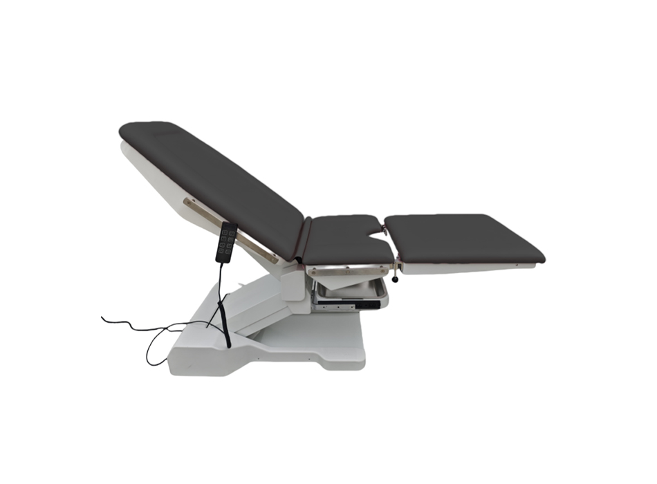 YGP03A アップグレード電動分娩台