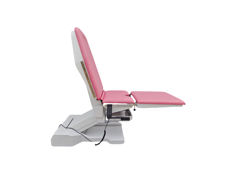 YGP03A アップグレード電動分娩台