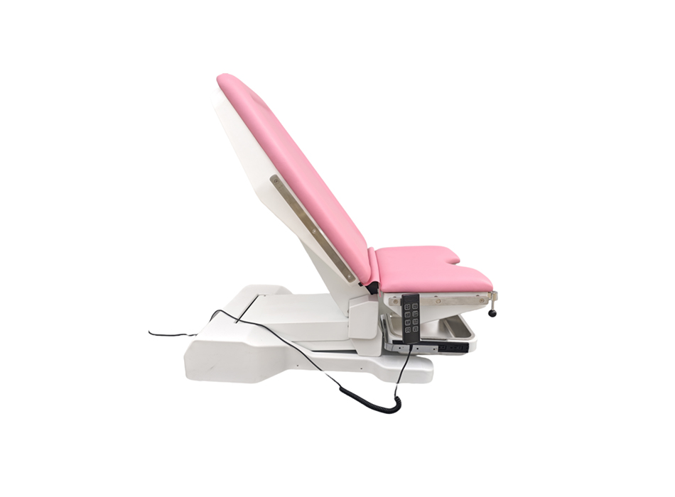 YGP03A アップグレード電動分娩台