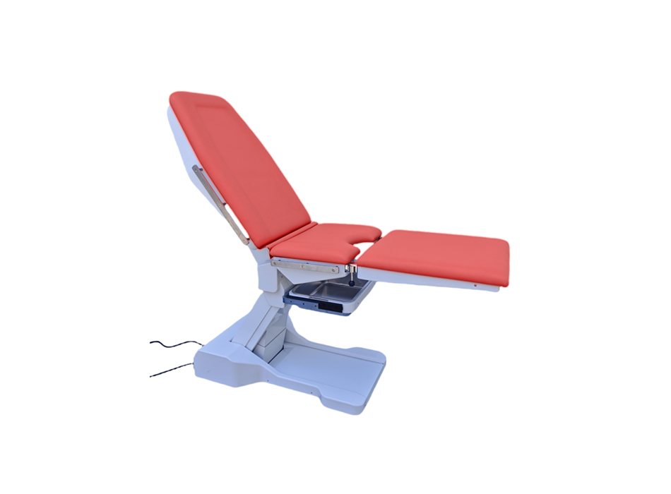 YGP03A アップグレード電動分娩台