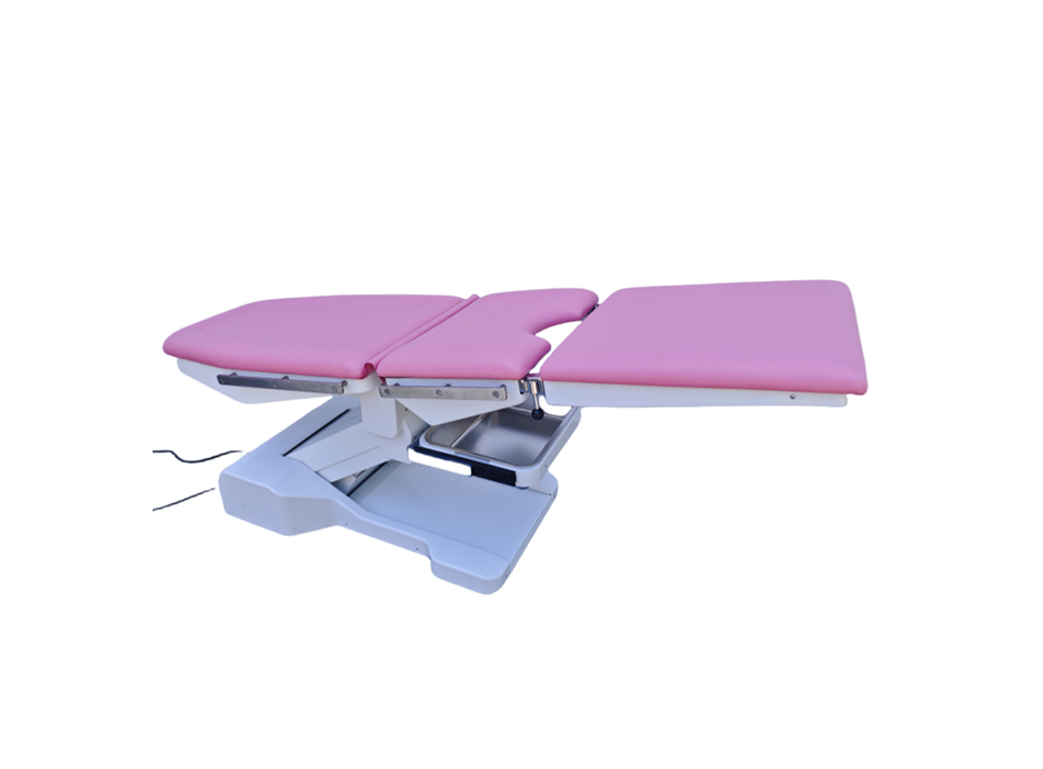 YGP03A アップグレード電動分娩台